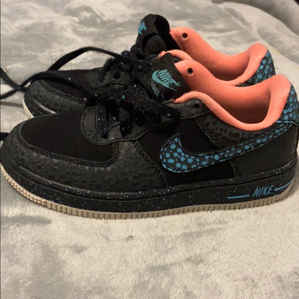 Nike Air Force 1
